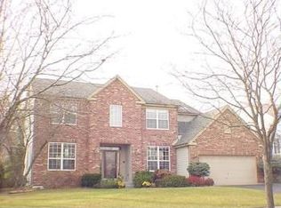 784 English Oaks Dr, Cary, IL 60013