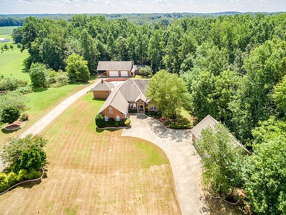  home on 3.16 (aprox) acres!