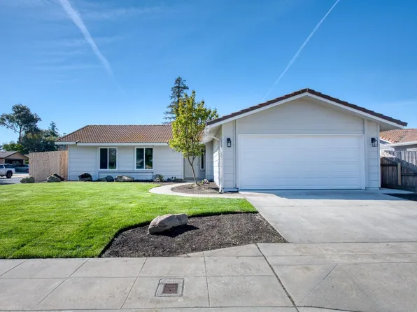 1194 Polson Ave, Clovis, CA 93612