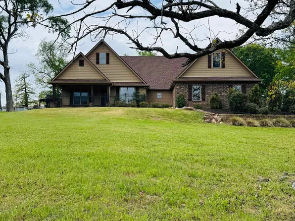 151 Smith Rd, Gladewater, TX 75647