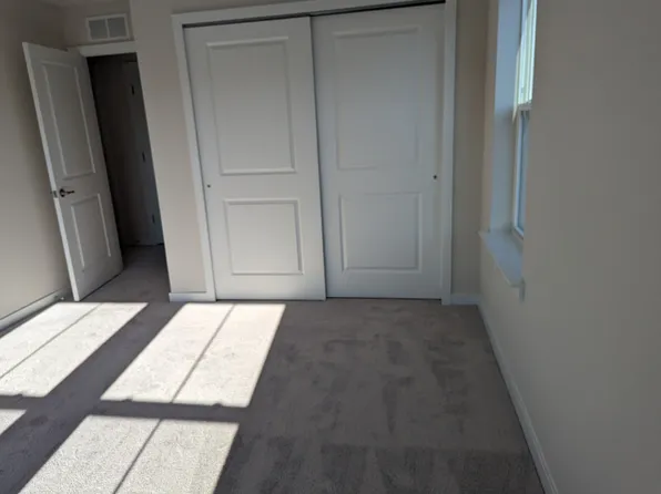 77 E 4th St #A, Bridgeport, PA 19405
