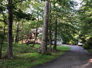 125 Sycamore Dr, East Stroudsburg, PA 18301