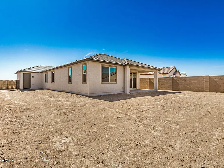 2503 S 180th Dr — Photo 30