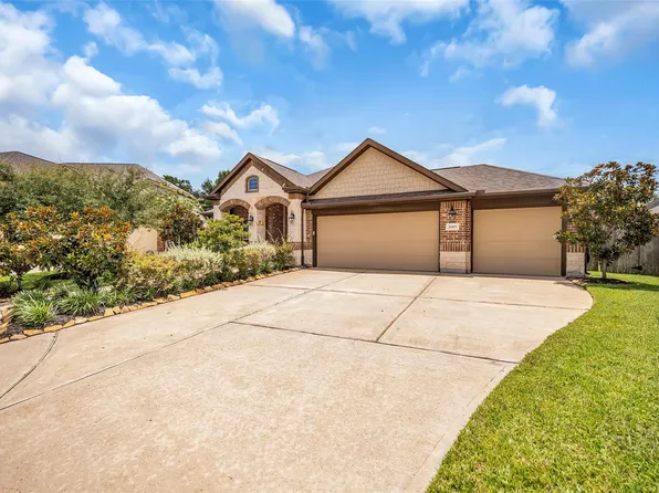 2003 Pine Ledge Rd, Pearland, TX 77581