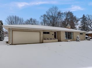 2223 Rutledge Ave, Janesville, WI 53545