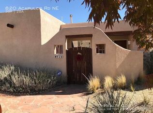 820 Acapulco Rd NE, Rio Rancho, NM 87144