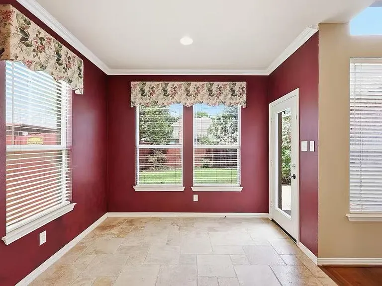 630 Waterview Dr — Photo 11