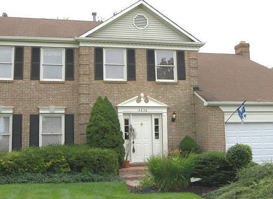 2nd image of 4236 Cherry Valley Dr