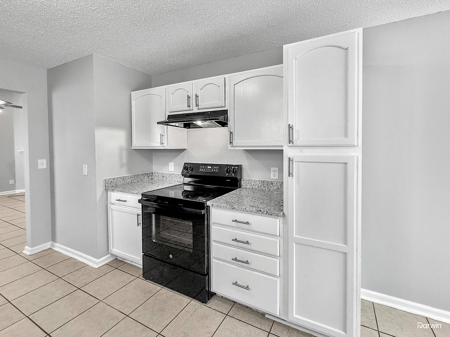 3 bed, 2.0 bath, 1264 sqft, $1,715 — Photo 3