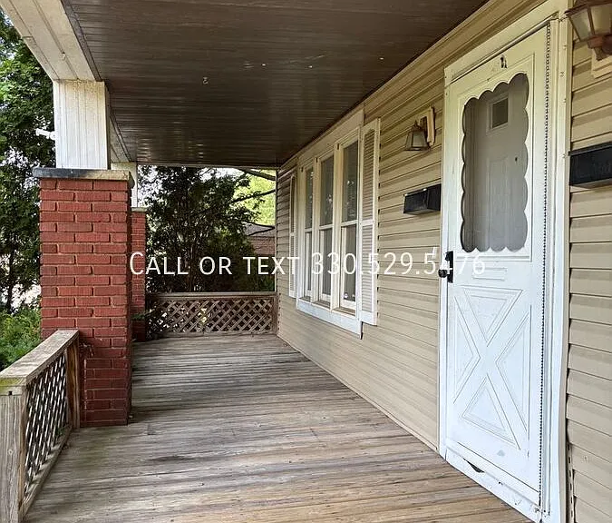 1134 Bellflower Ave NW #1 — Photo 2
