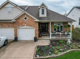 3394 Dustan St, Lincoln, ON L0R2E0