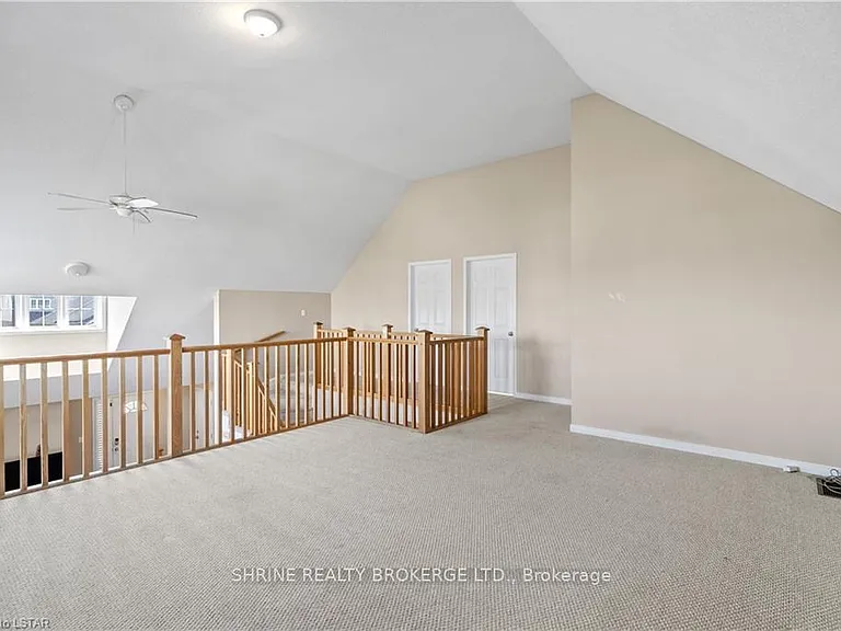 1841 Foxwood Ave #UPPER — Photo 18