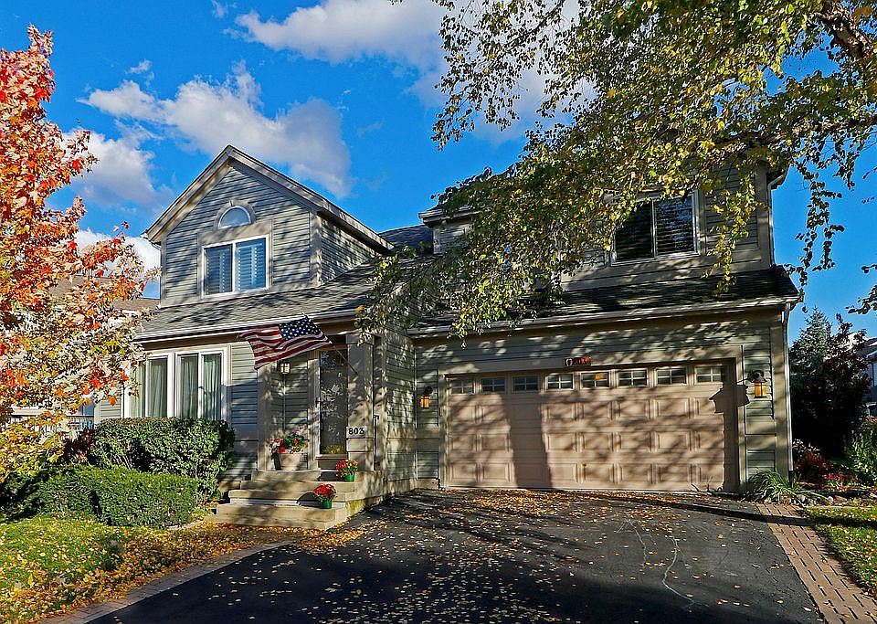 1st image of 803 Waterview Dr