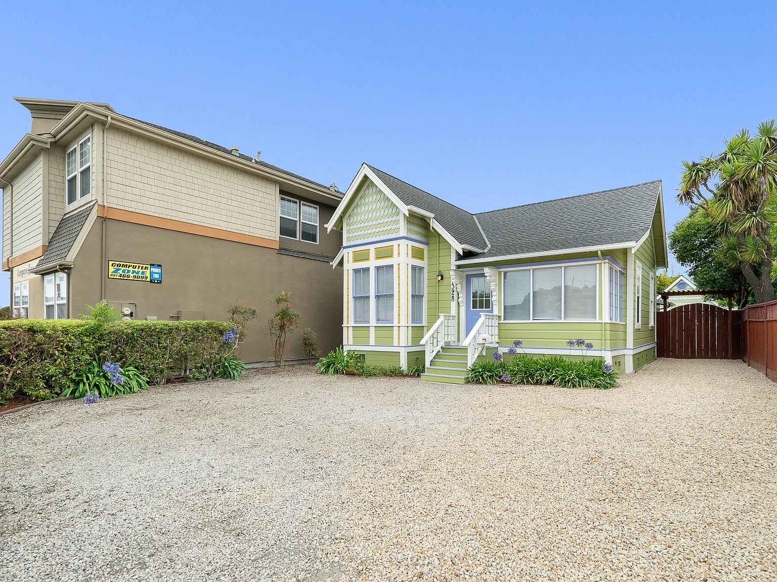 Spacious 3 Bedroom + Flex Space Home, Westside Santa Cruz — Photo 2