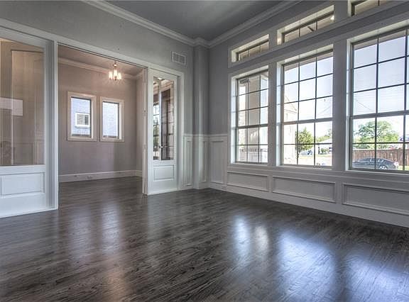4th image of 4626 Dexter Ave