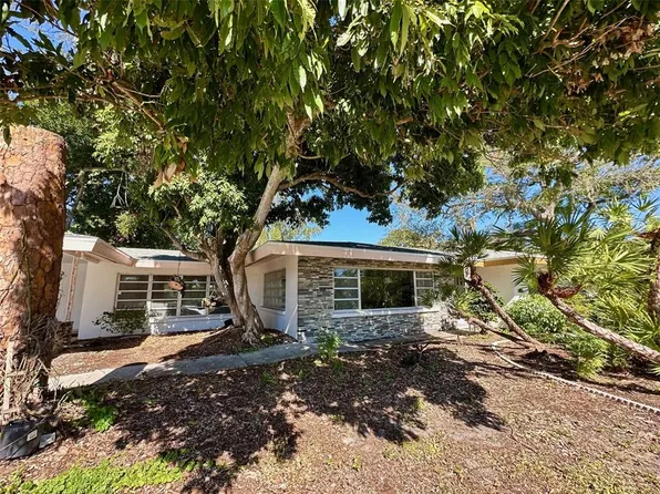 3466 Tanglewood Dr, Sarasota, FL 34239