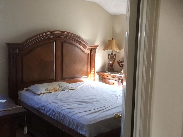 1407 N Buena Vista St — Photo 6