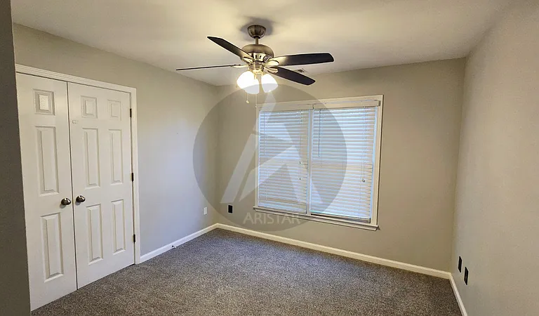 223 Elmbrook Ln — Photo 24