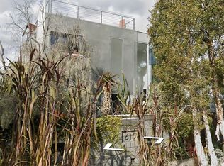 615 Santa Clara Ave, Venice, CA 90291