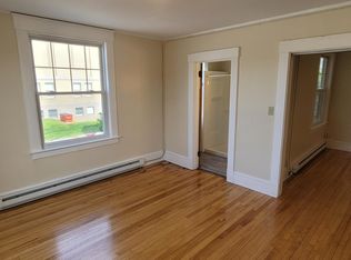 8 Harrison St #10, Manchester, NH 03104
