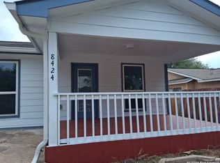 8424 Forest Ridge Dr, San Antonio, TX 78239