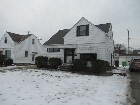2nd image of 17 Flora Dr