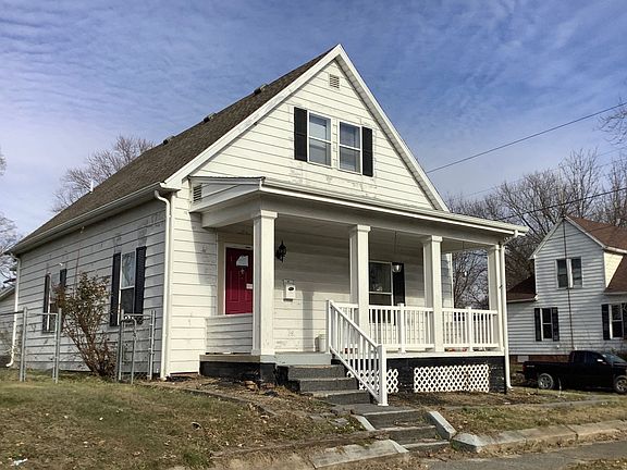 3rd image of 524 E Water St