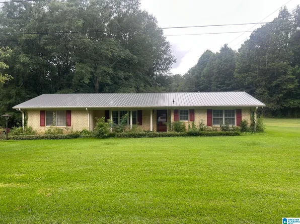 1220 Birchwood Dr, Anniston, AL 36207