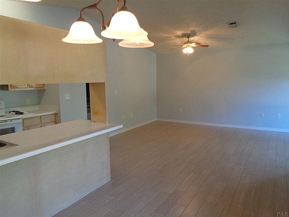 2nd image of 2111 Karlburg Dr