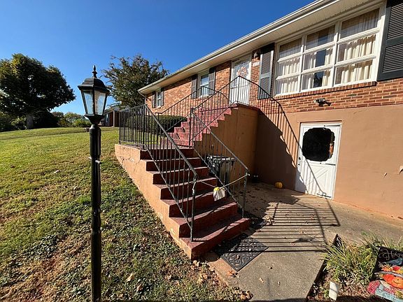 4th image of 163 Greenwood Dr