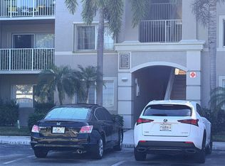 5025 Wiles Rd APT 101, Pompano Beach, FL 33073