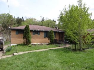 79 Thorncrest Dr, Mc Kees Rocks, PA 15136