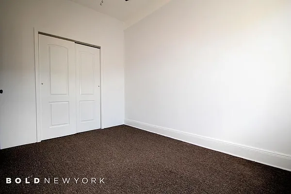 Rented by Bold New York | media 13
