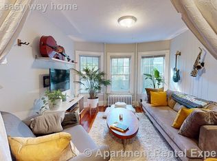 8 Eustis St #1L, Cambridge, MA 02140