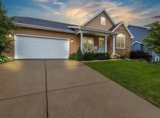 5213 Blazingstar Ln, Fitchburg, WI 53711