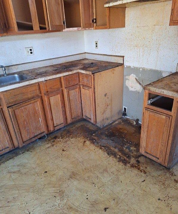 8328 Latty Ave, Hazelwood, MO 63042 MLS 24000402 Zillow