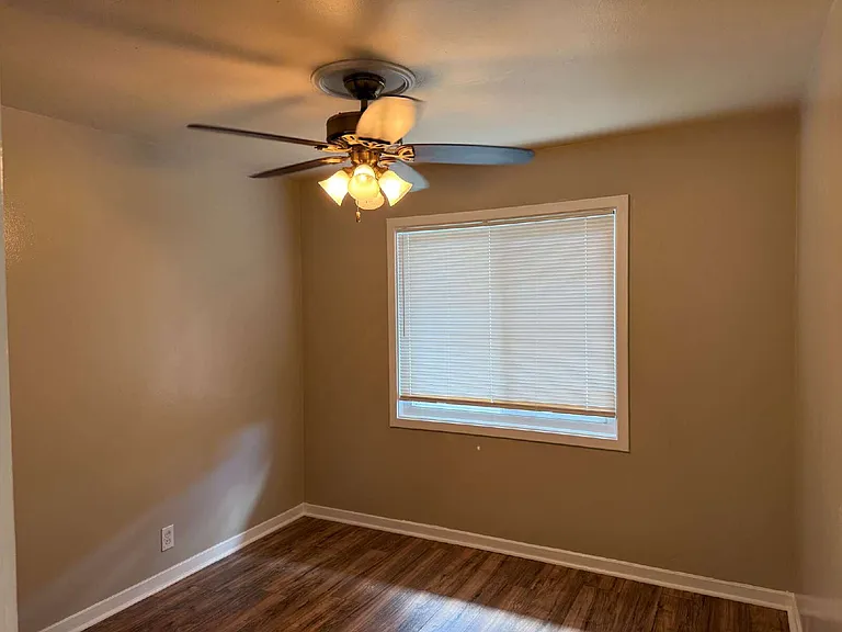 1749 Hester Ave #3 — Photo 6