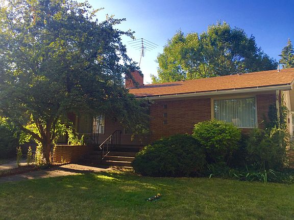 3rd image of 1516 W 11th Ave #A
