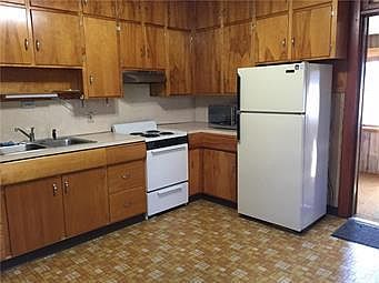 5th image of 50 E Washington St