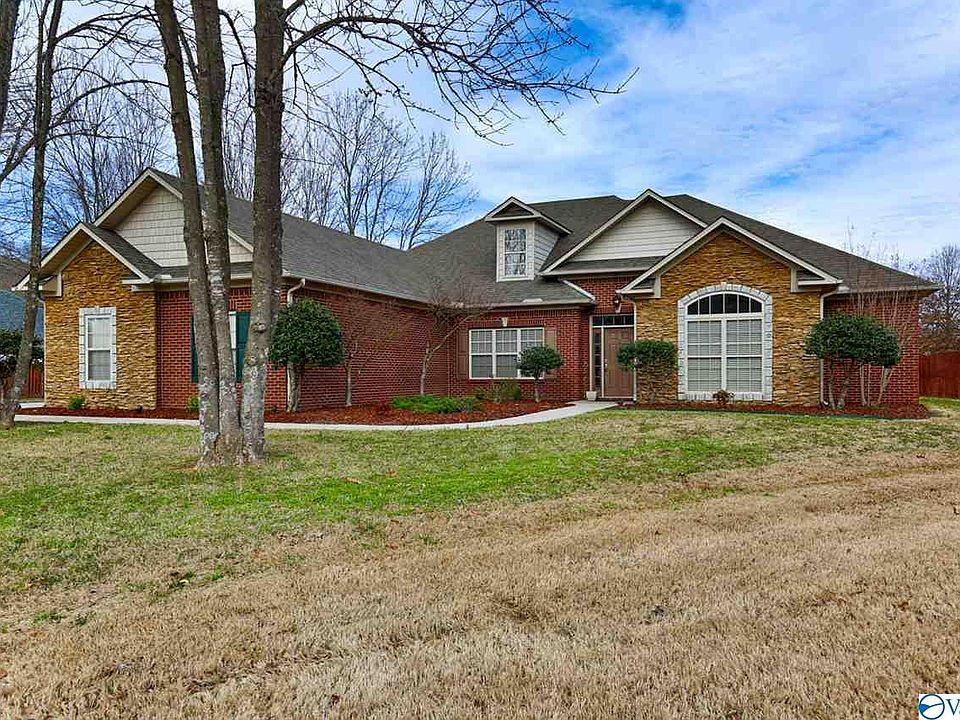 1st image of 2901 Winterberry Way SE
