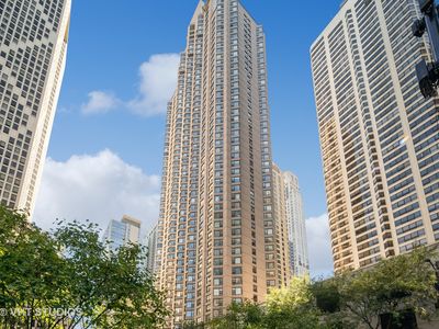401 E Ontario St APT 3208, Chicago, IL, 60611