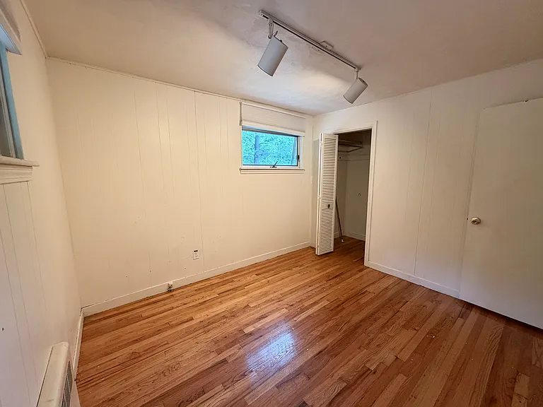 487 Lowell Ave #2 — Photo 6