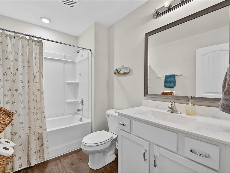 113 Brookline Dr — Photo 16