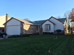 16072 Durell Dr, Macomb, MI 48044