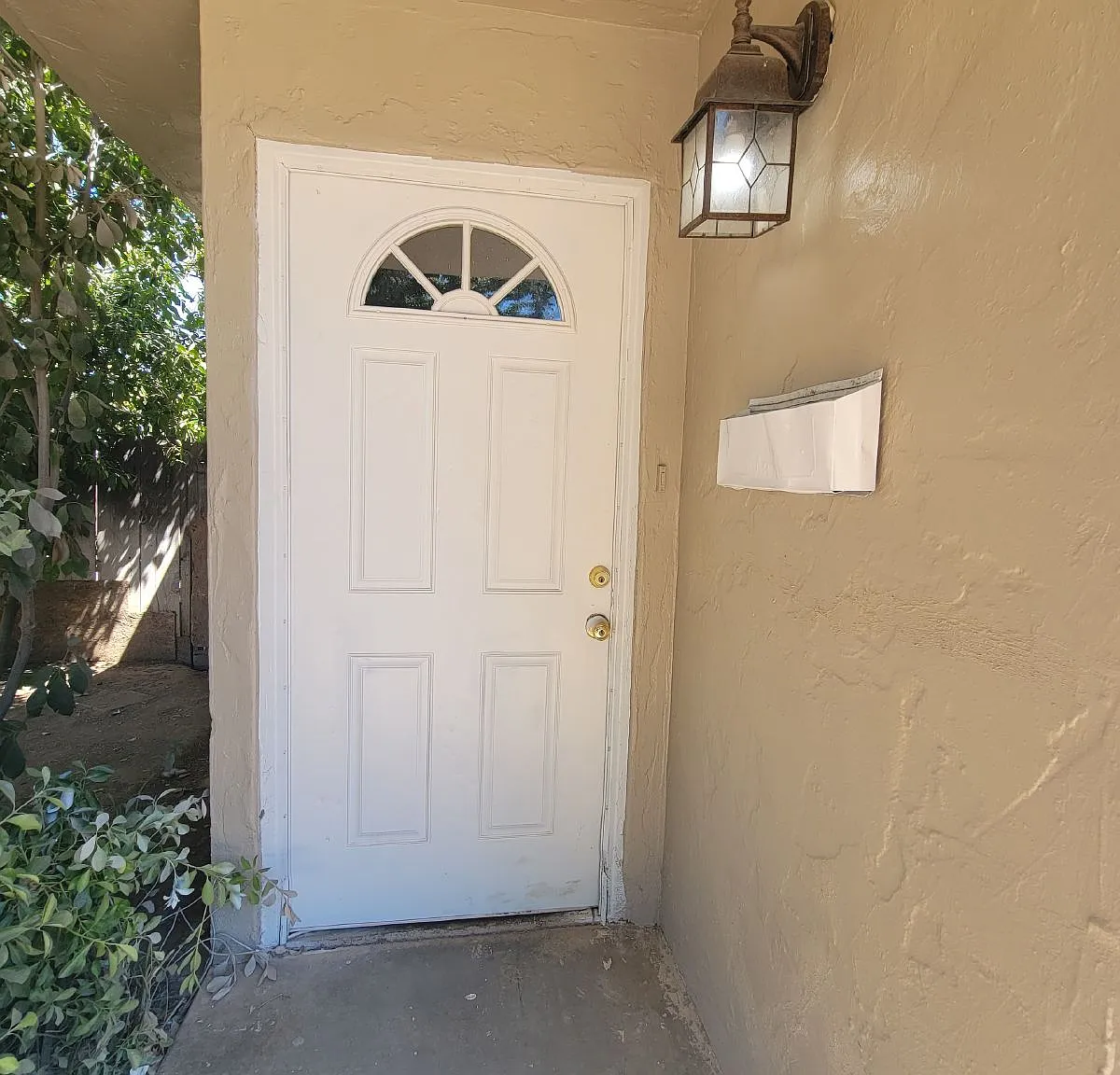 3 bed, 2.0 bath, 1263 sqft, $1,800 — Photo 1