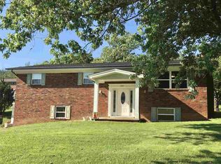 1737 Pembrook Dr, Morristown, TN 37813