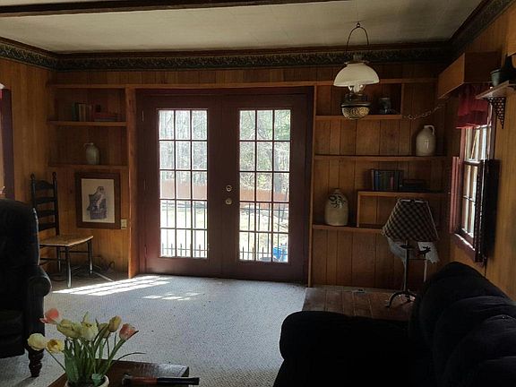 Door with Juliette balcony