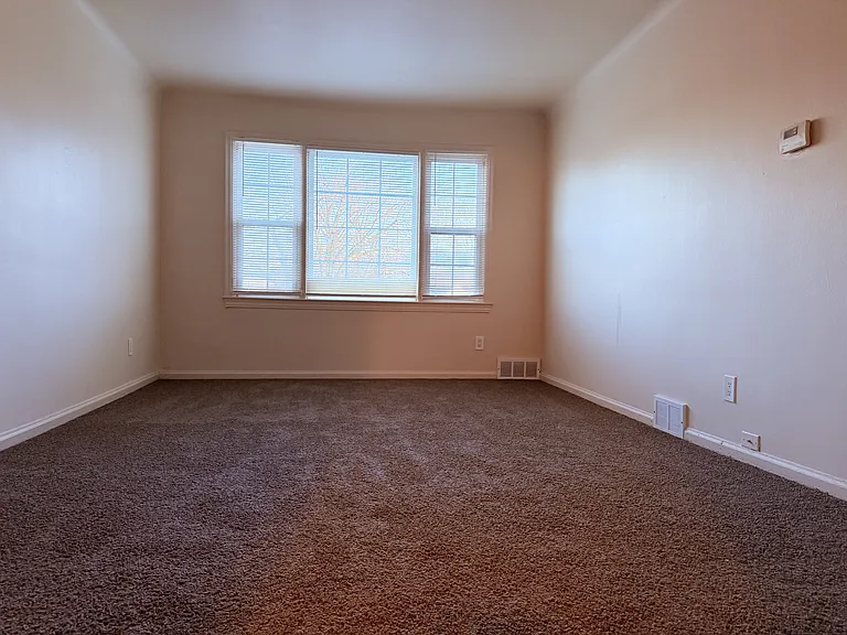 9345 Rutherford St #3 — Photo 6