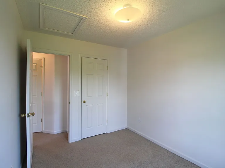 1036 John Hancock Pl — Photo 17
