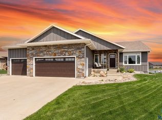 2600 N Devon Ave, Tea, SD 57064